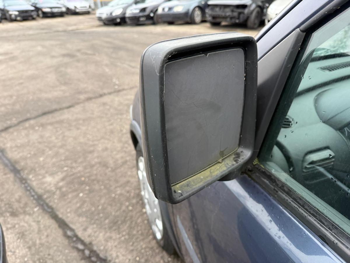 Opel Combo C original Außenspiegel links elek verstellbar Z168 Metroblau BJ06